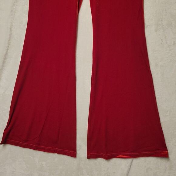 ModCloth Loving the Lux Life Red Velvet Wide-Leg Flare Pants Hippie Festival - S - Picture 5 of 7